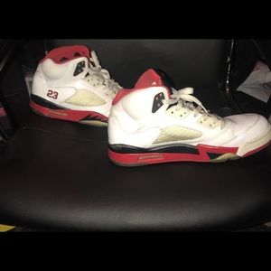 Men’s Jordan sneakers 10.5 (SOLD)